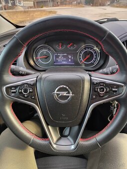 Opel Insignia Sports Tourer - 19