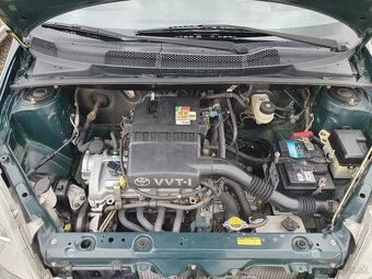 Toyota Yaris 1,0 vvti 50kw - 19