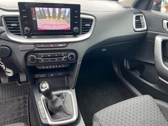 Kia Ceed 1.6 CRDi MHEV Gold - 19