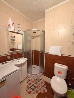 Na prenájom 2 izbový byt - 19