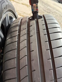 Original kolesa BMW 5 G30 245/45R18 elektróny 8Jx18 ET30 - 19