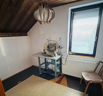 NA PREDAJ - Priestranný 6 izbový dom s garážou v Sabinove - 19