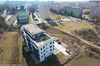 Luxusný, kompletne zariadený 2-izbový byt v novostavbe – tic - 19