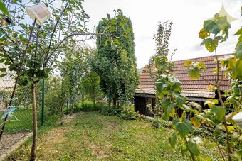 Pokoj vidieka, výhody mesta – Rodinný dom v Novej Bani na pr - 19