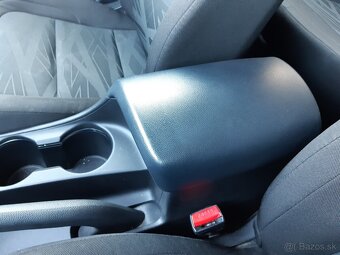 Kia Cee´d SW 1.6 CRDi LX/Silver - 19