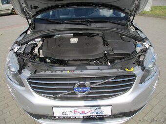 VOLVO XC60 2,4D4 Summum AWD Auto Pano Xen 2014 - 19