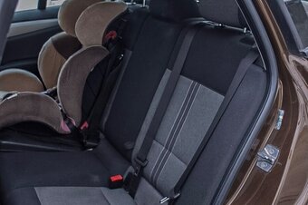 BMW X1 r.2010 , 110kw 4x4 - 19