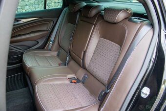 Opel Insignia 2.0 Turbo 230k S&S GSi 4x4 A/T - 19