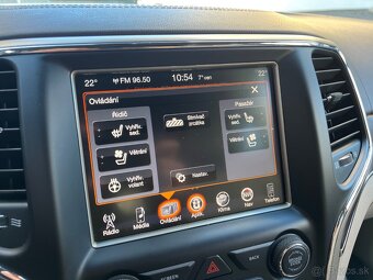 Jeep Grand Cherokee 3.0L V6 TD Overland A/T - 19