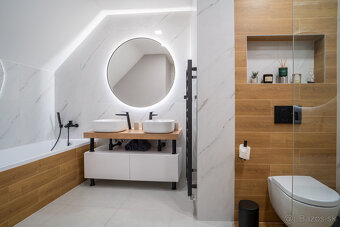 Na predaj štýlový 3-izbový mezonet v historickom centre Trna - 19