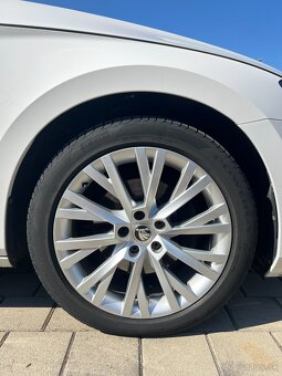 Škoda Superb Combi Style 2.0 TDi 110 kW DSG 7 - 19