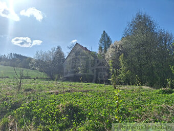 Rodinný dom v pokojnom prostredí na okraji obce Klokočov - 19