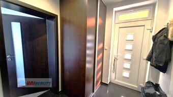 TOPOĽČANY – 2 – DOMY za cenu 1 / širšie centrum mesta / - 19