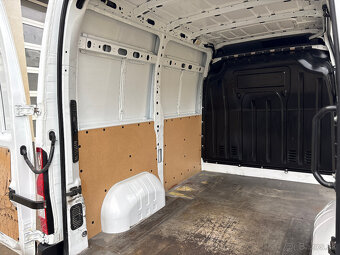 Renault Master 2.3 Dci, 100 kW, L1H2, odpočet DPH - 19