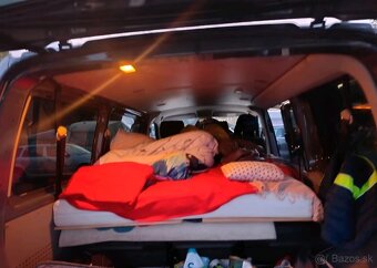 Transporter T6 2.0tdi Klima, 9 míst camping spaní.. - 19