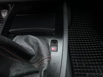 SEAT Alhambra 1,9tdi 85kw 7miestne - 19