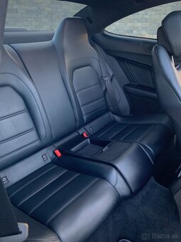 MERCEDES BENZ C63 AMG 2011 6.2 V8 400KW COUPE/PANO/KEYLESS - 19
