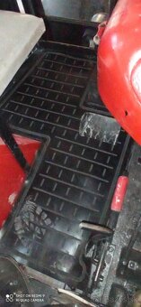 Gumová rohož Zetor 5511, 5611, 5711, 5745, 6711, 6745 ,6911. - 19