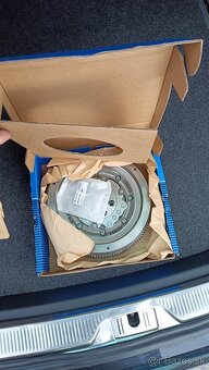 ŠKODA SUPERB KOMBI 2.0 TDI 103 kW CR DSG6 - 19