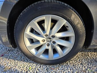 Škoda Superb Combi 2.0 TDI SCR Style DSG, Mesačne: 556€ - 19