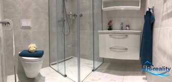 Vodice – kompletne zariadený penthouse, výhľad na more - 19