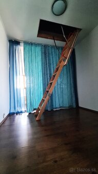 Moderný 5-izbový dvojpodlažný rodinný dom v Rovinke (dvojdom - 19