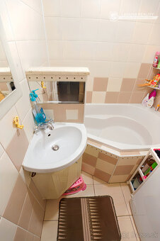 Byt 2+1 (59 m2) s balkónom na sídl. Mier v Sp. Novej Vsi - 19