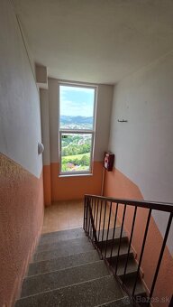 Zachovalý 3 izbový byt na Rozkvete na predaj - 19