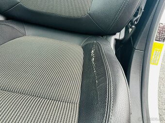 Opel Astra Sports Tourer – 1.6 diesel – výbava COSMO - 19