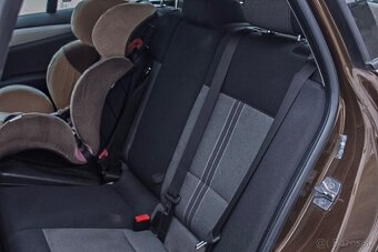 BMW X1 r.2010 , 110kw 4x4 - 19