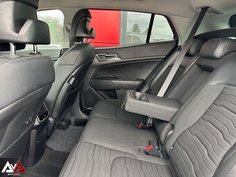Kia Sportage 1.6 T-GDi mHEV 4WD A/T Platinum, v Záruke, SR - 19