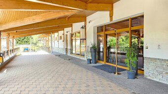 VEĽKÝ 2.IZB.AP. S PANORAMATICKÝM VÝHĽADOM A GARÁŽOU-DONOVALY - 19