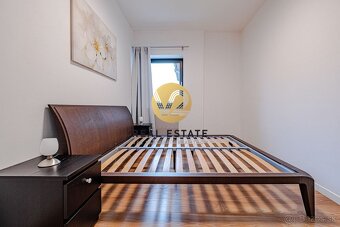 Prenájom – priestranný 3 izbový byt s terasou a 2 parkovacím - 19