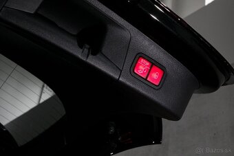 Mercedes-Benz EQA 250+ 140kW Pano Kamera Tažné SoH99% 19tkm - 19