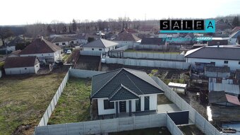 Rezervovaný/DOM PRI VEĽKOM MEDERI – VHODNÝ NA BÝVANIE AJ INV - 19