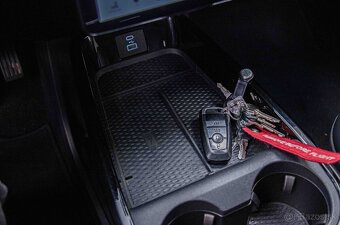 Ford Mustang Mach-E / ODPOČET - 19