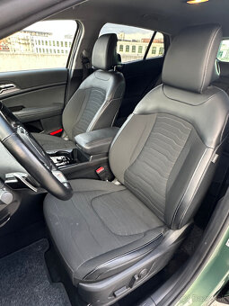 KIA Sportage Platinum 1.6 T-GDi HEV - 19