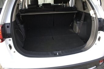 Mitsubishi Outlander 2.2 DI-D Intense+, 150k, 7 miestny - 19