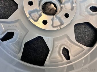 5x114,3 R16 Originál disky KIA Ceed - stav nových - 19