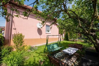 RODINNÝ DOM, UL. BRUSNICOVÁ, KOŠICE ŤAHANOVCE - 19