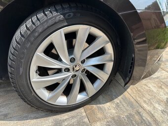 Škoda Superb III Style 2.0 tdi 140 kw DSG6 - 19