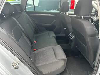 Škoda Superb Combi 2.0 TDI - 19