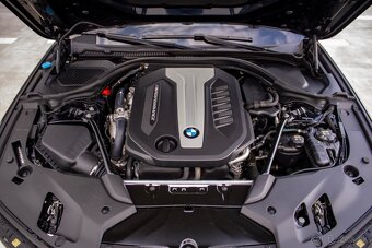 BMW G30 Rad 5 M550d XDrive A/T - 19