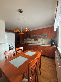 3-izbový priestranný byt - 19