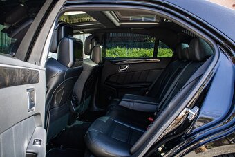 Mercedes E 63 AMG Performance, Krásny stav, Pano, Distronic - 19