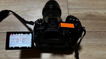 Panasonic Lumix DC-G9 - 19