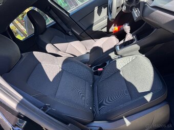 Renault Captur Evolution - 19
