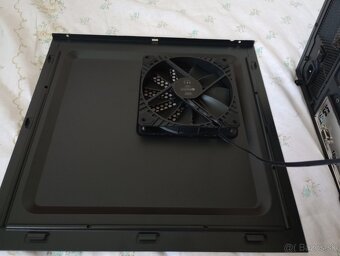 Nový, malý, herný počítač - 19