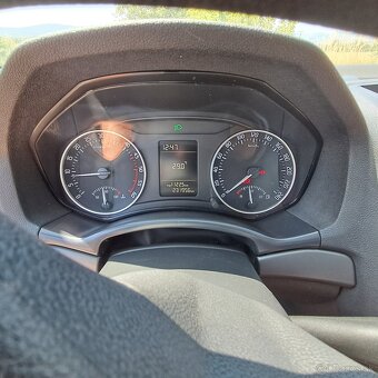 Octacia II 1,9 TDi 77KW 9/2009 - 19