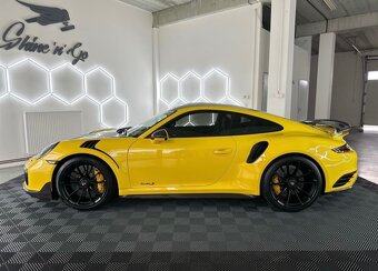 Porsche 911 turbo s - 19